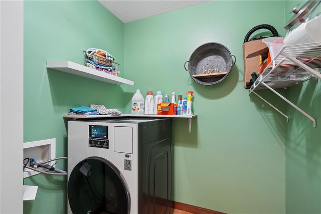 5027 Cotton Court SW, Cedar Rapids, IA 52404