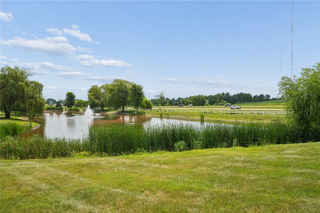 5027 Cotton Court SW, Cedar Rapids, IA 52404