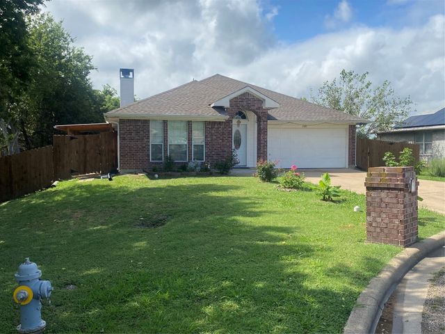 3001 Hillsdale Street, Corsicana, TX 75110