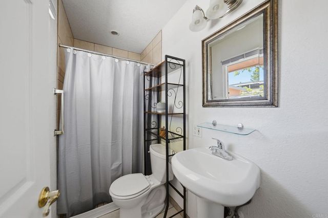 4613 Rainier Avenue, San Diego, CA 92120