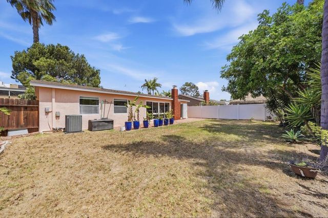 4613 Rainier Avenue, San Diego, CA 92120