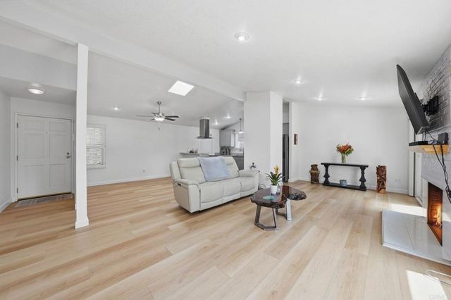 4613 Rainier Avenue, San Diego, CA 92120
