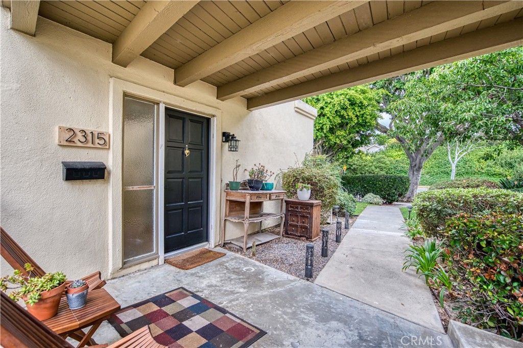 2315 Eastbluff, Newport Beach, CA 92660 — photo 3
