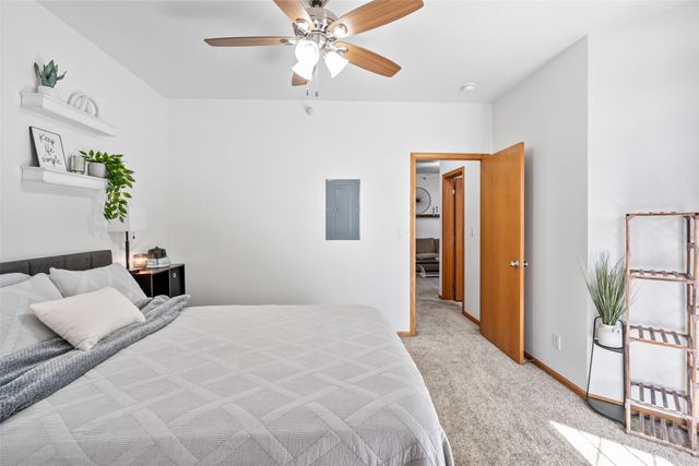 4510 Twain Circle 206, Ames, IA 50014