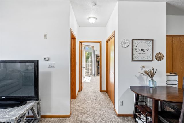 4510 Twain Circle 206, Ames, IA 50014
