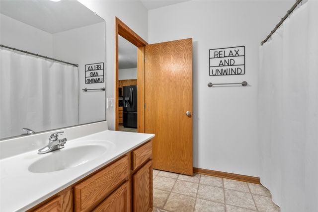 4510 Twain Circle 206, Ames, IA 50014