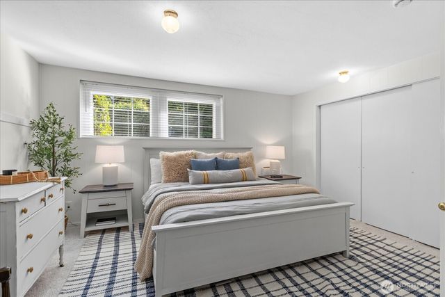 9819 Cherry Street, Edmonds, WA 98020