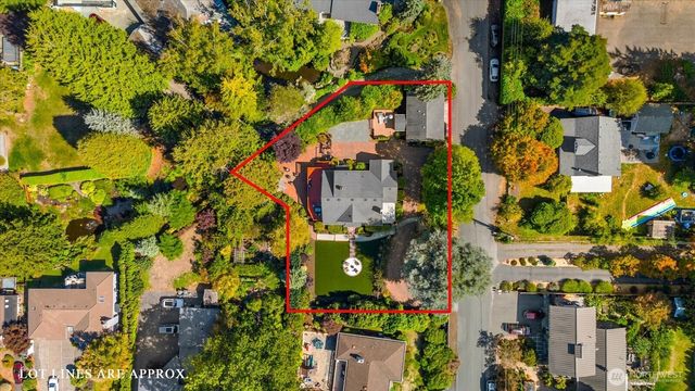 9819 Cherry Street, Edmonds, WA 98020