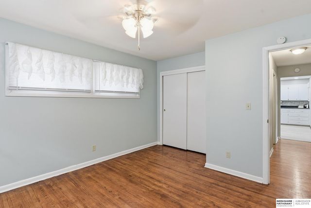 8120 Keystone Drive, Omaha, NE 68134