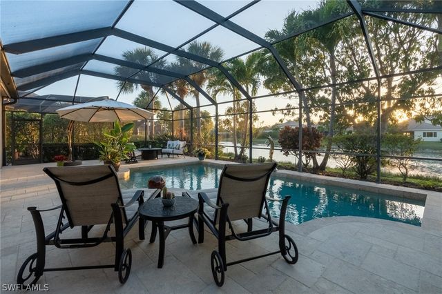 383 Cypress WAY W, Naples, FL 34110