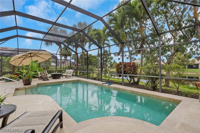 383 Cypress WAY W, Naples, FL 34110