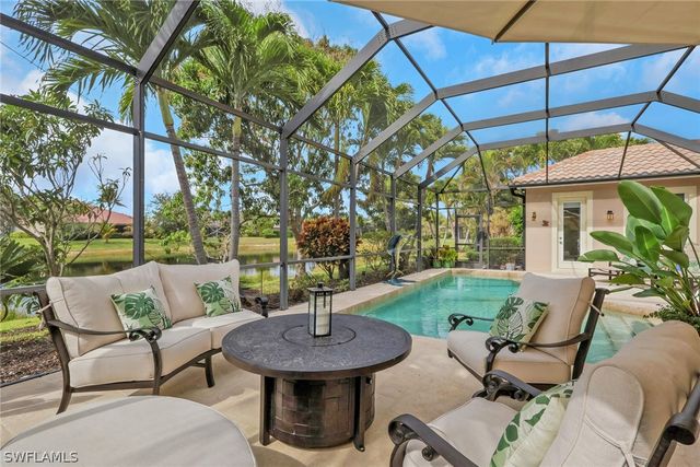 383 Cypress WAY W, Naples, FL 34110