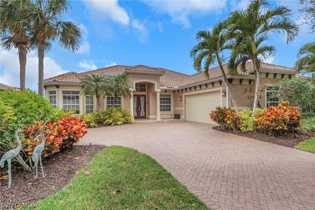 383 Cypress WAY W, Naples, FL 34110