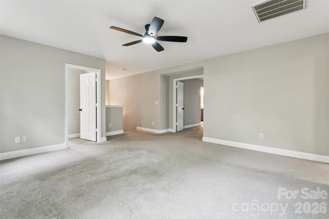 6934 Evanton Loch Road, Charlotte, NC 28278