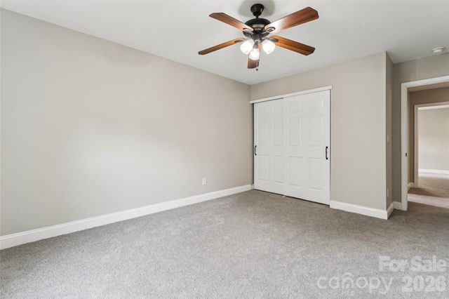 6934 Evanton Loch Road, Charlotte, NC 28278