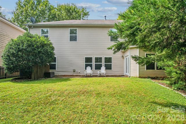 6934 Evanton Loch Road, Charlotte, NC 28278