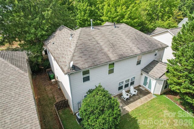 6934 Evanton Loch Road, Charlotte, NC 28278