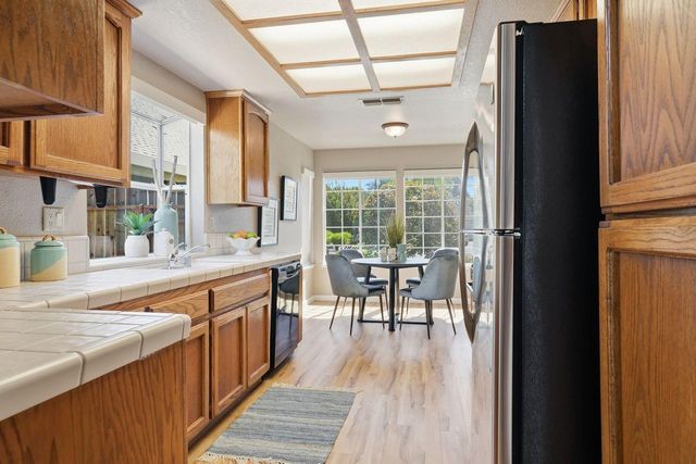 7306 Rush River Dr, Sacramento, CA 95831