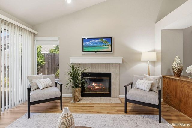 7306 Rush River Dr, Sacramento, CA 95831