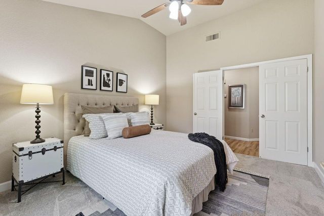7306 Rush River Dr, Sacramento, CA 95831