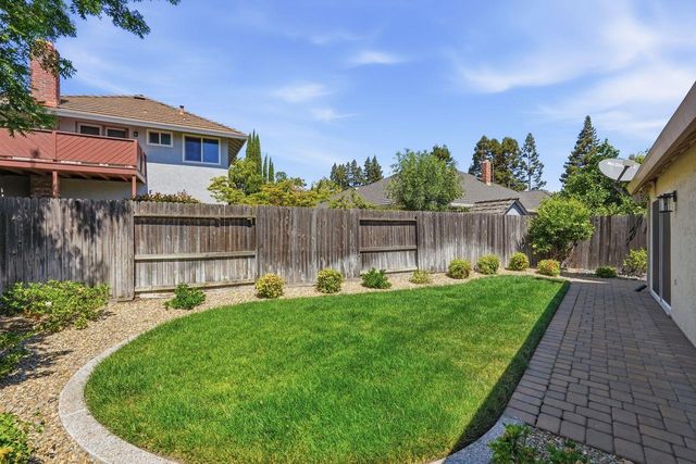 7306 Rush River Dr, Sacramento, CA 95831