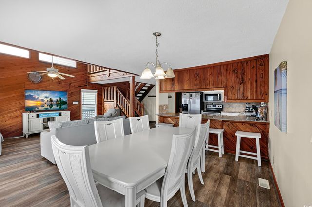 402 34th Ave. N, North Myrtle Beach, SC 29582