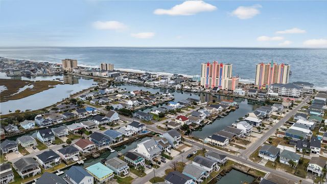 402 34th Ave. N, North Myrtle Beach, SC 29582