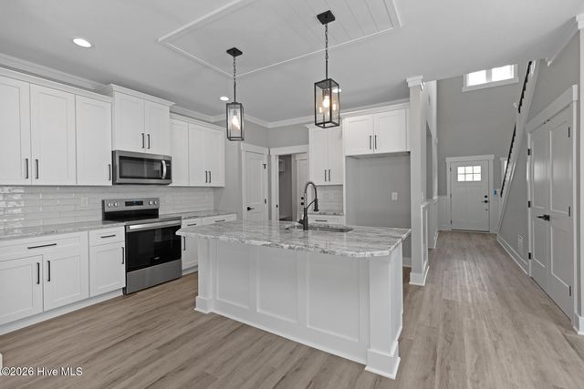 410 Summit Street, Aberdeen, NC 28315