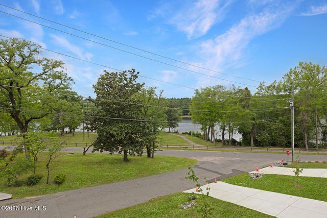 410 Summit Street, Aberdeen, NC 28315
