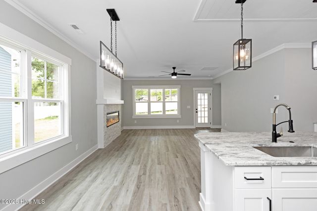 410 Summit Street, Aberdeen, NC 28315
