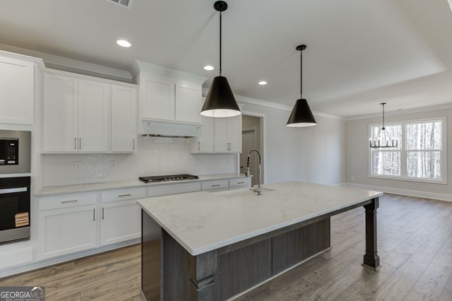 1041 Riverhill Drive, Bishop, GA 30621