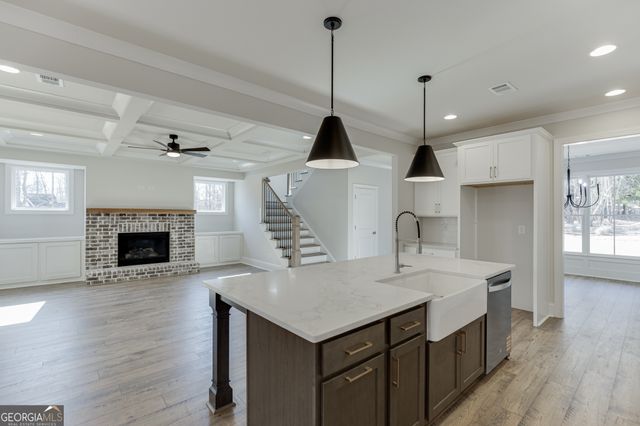 1041 Riverhill Drive, Bishop, GA 30621