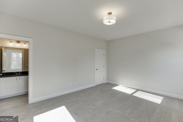 1041 Riverhill Drive, Bishop, GA 30621