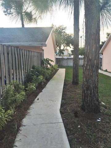 1157 Hyacinth Place, Wellington, FL 33414