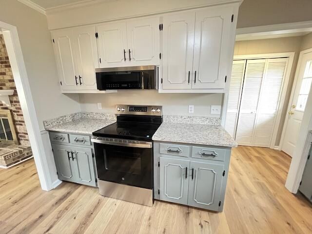 879 Twin Lakes Drive, Sumter, SC 29154