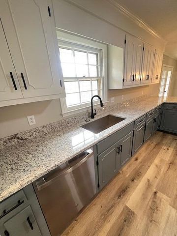 879 Twin Lakes Drive, Sumter, SC 29154