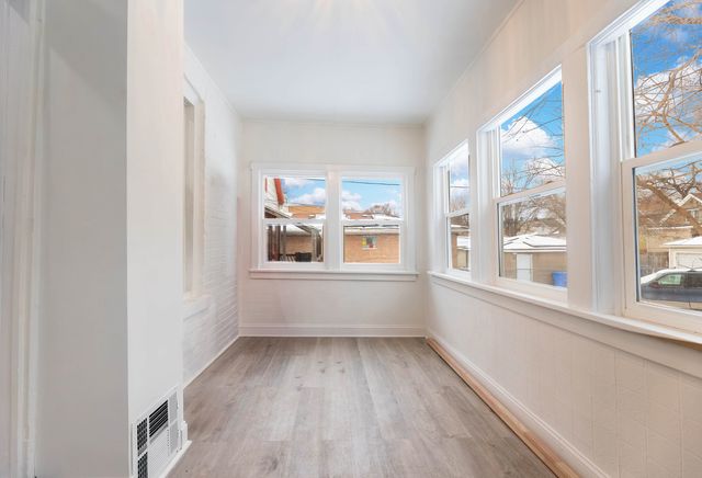 7545 S Rhodes Avenue, Chicago, IL 60619