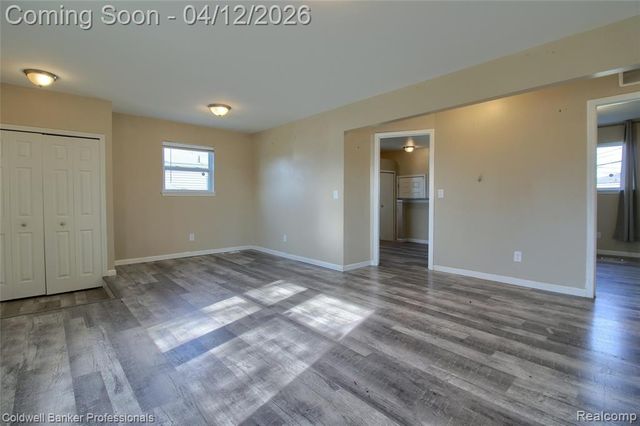 1385 Berkshire Street, Westland, MI 48186