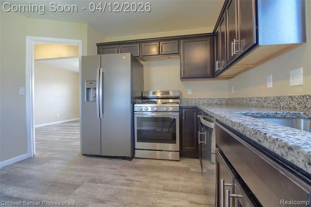 1385 Berkshire Street, Westland, MI 48186