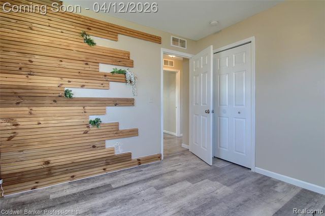 1385 Berkshire Street, Westland, MI 48186