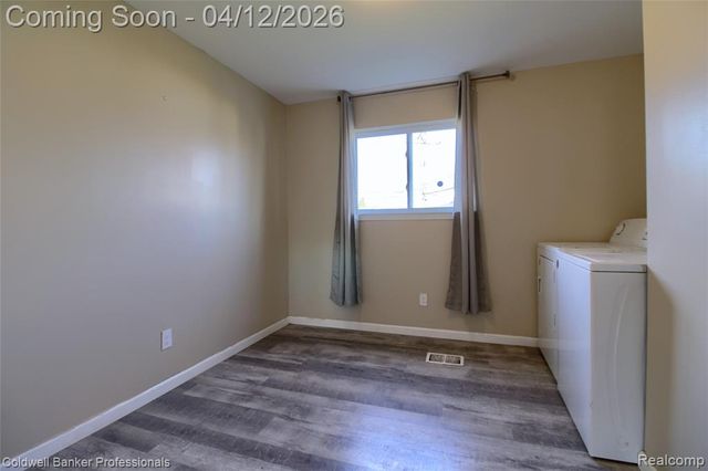 1385 Berkshire Street, Westland, MI 48186