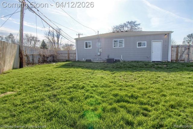 1385 Berkshire Street, Westland, MI 48186