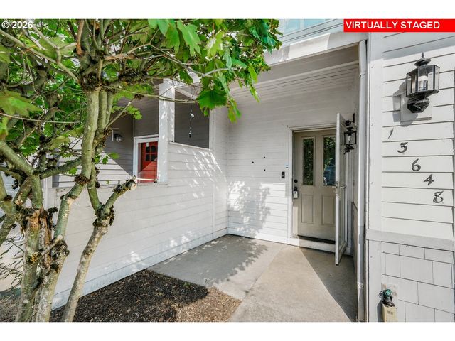 13648 GARDEN MEADOW Dr, Oregon City, OR 97045