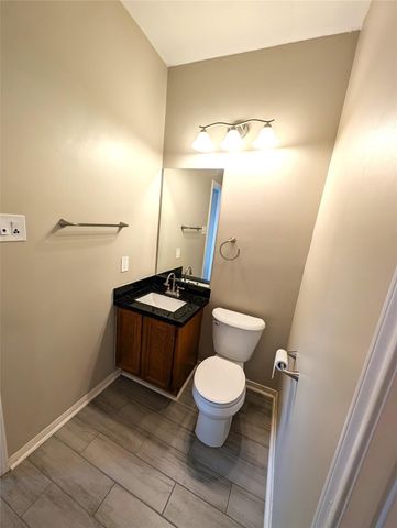 6635 Queensclub Dr Drive, Houston, TX 77069