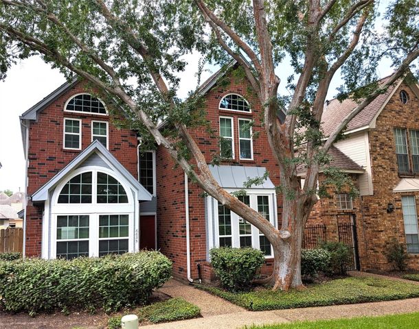 6635 Queensclub Dr Drive, Houston, TX 77069