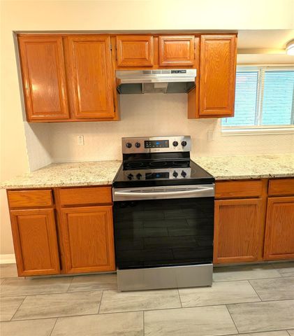6635 Queensclub Dr Drive, Houston, TX 77069