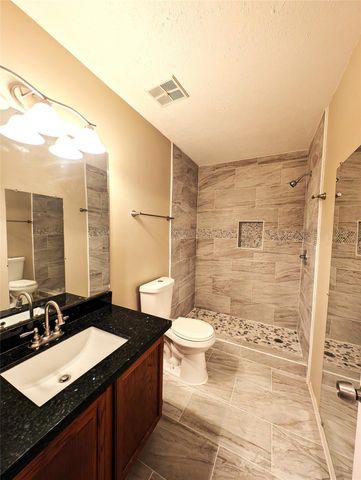 6635 Queensclub Dr Drive, Houston, TX 77069