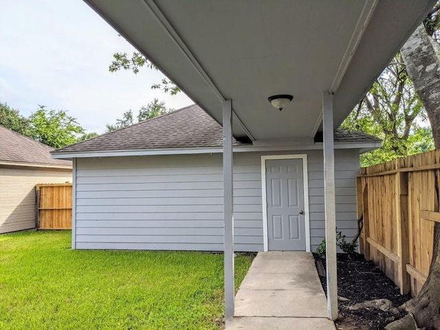 6635 Queensclub Dr Drive, Houston, TX 77069