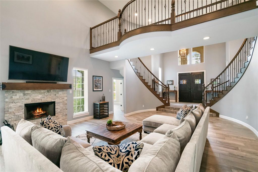 1202 Rocky Falls Lane, Huffman, TX 77336