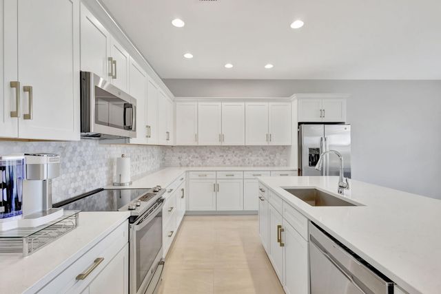 16608 Cove Road, Westlake, FL 33470